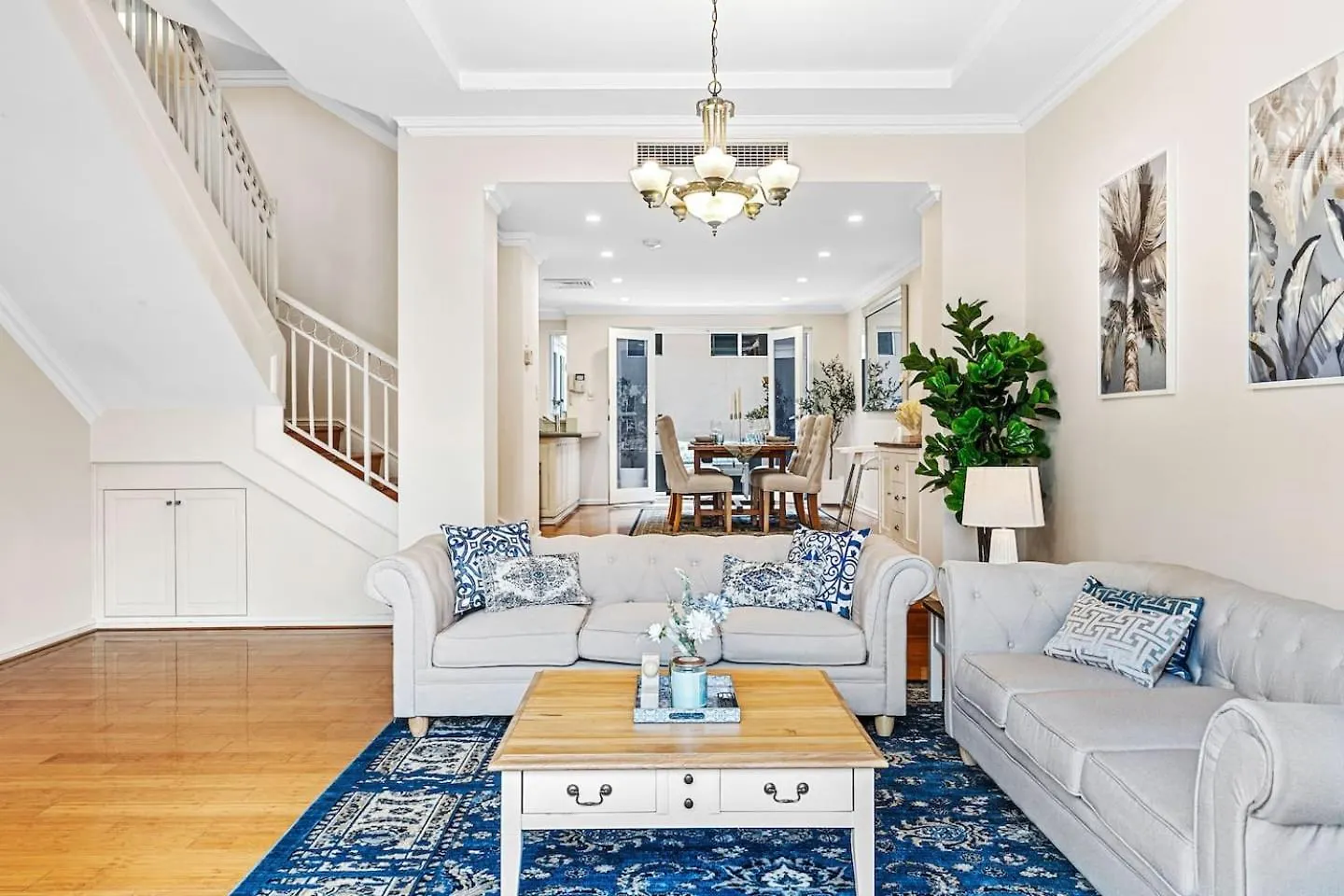 East Perth Luxury Waterfront Retreat 빌라