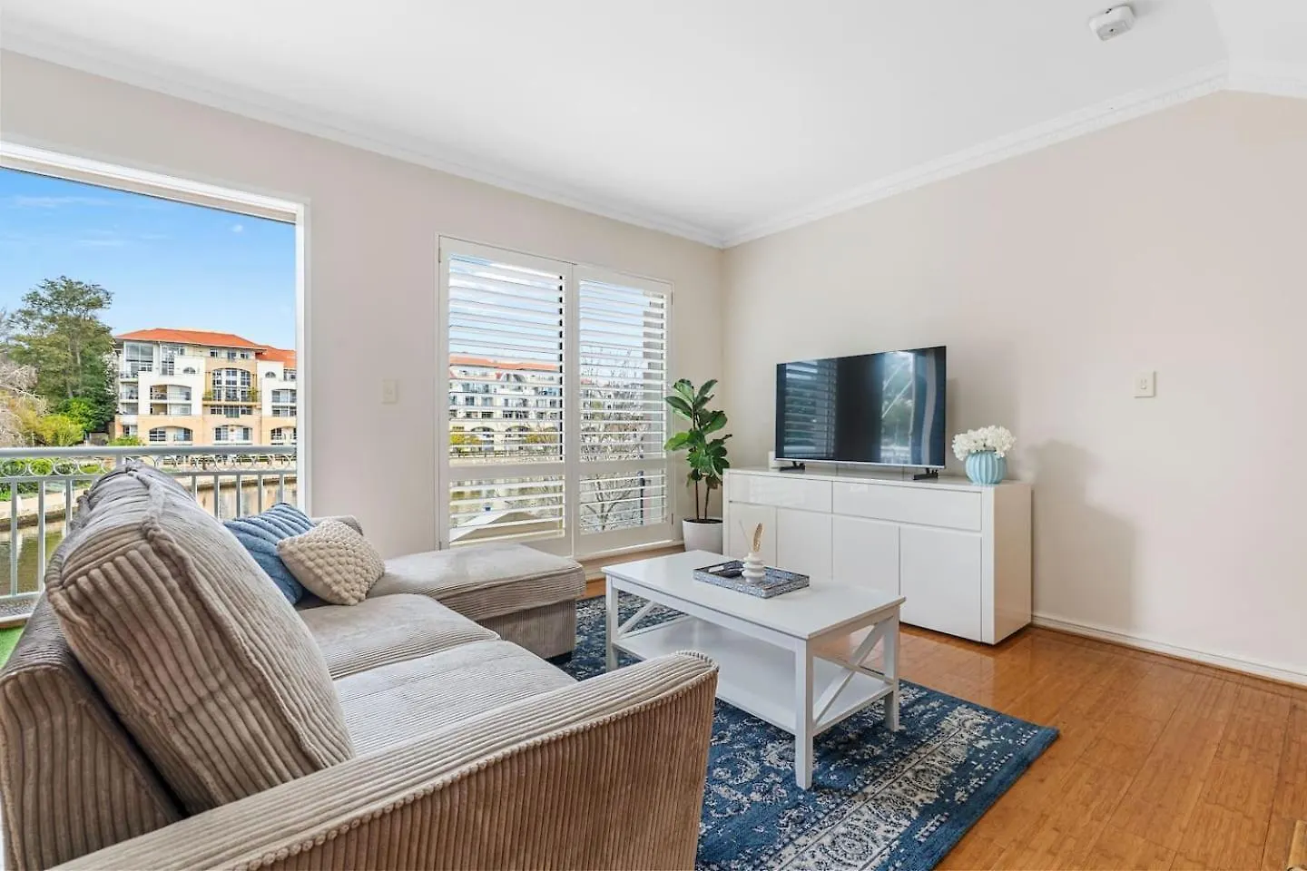East Perth Luxury Waterfront Retreat 빌라 펜션